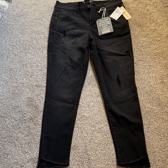 Women's Black democracy Jeans - Picture 1 of 2